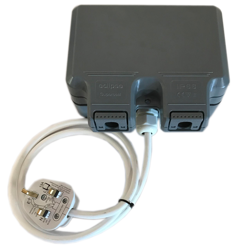 Outdoor garden extension lead WIFI booster & USB charger socket box IP65 Rated